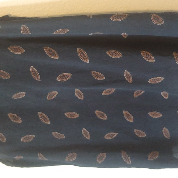 Pure Silk Leaf Print Blouse Top - Picture 12 of 13